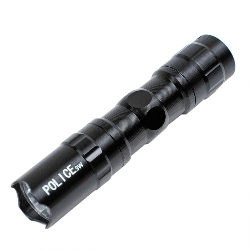 Mini Lampe Torche LED Zoom - Étanche - Puissante - Chasse Camping