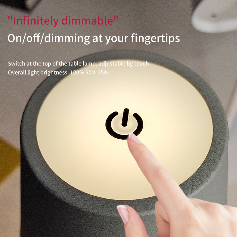 Lampe Table Métal Haut Pied LED - Style Américain Nordique - Hôtel Bar - USB Protection Yeux