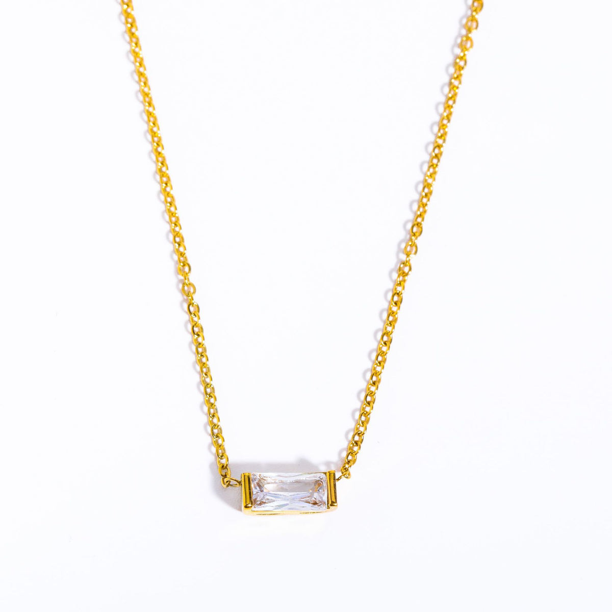 Collier avec pierre de naissance en zircon – 12 mois au choix
