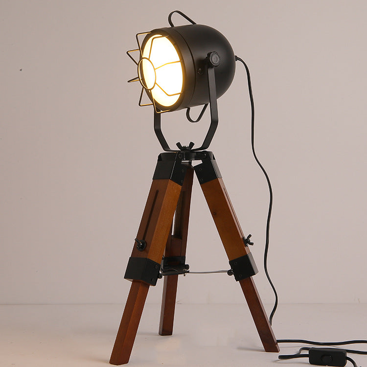 Lampe Table Trépied Bois Vintage - Mode Maison